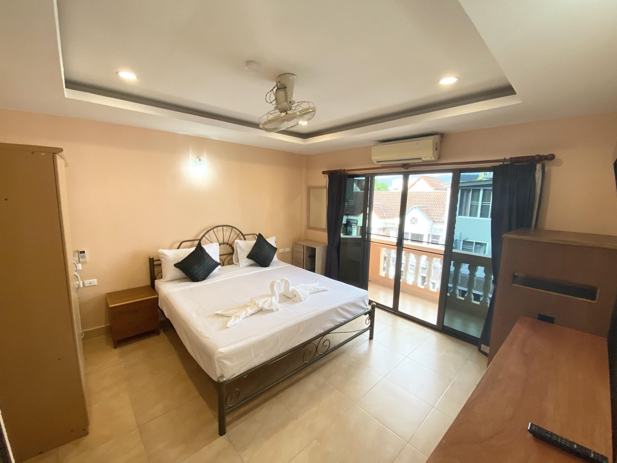 สตาร์เกสเฮาส์ Hotel Patong ภายนอก รูปภาพ